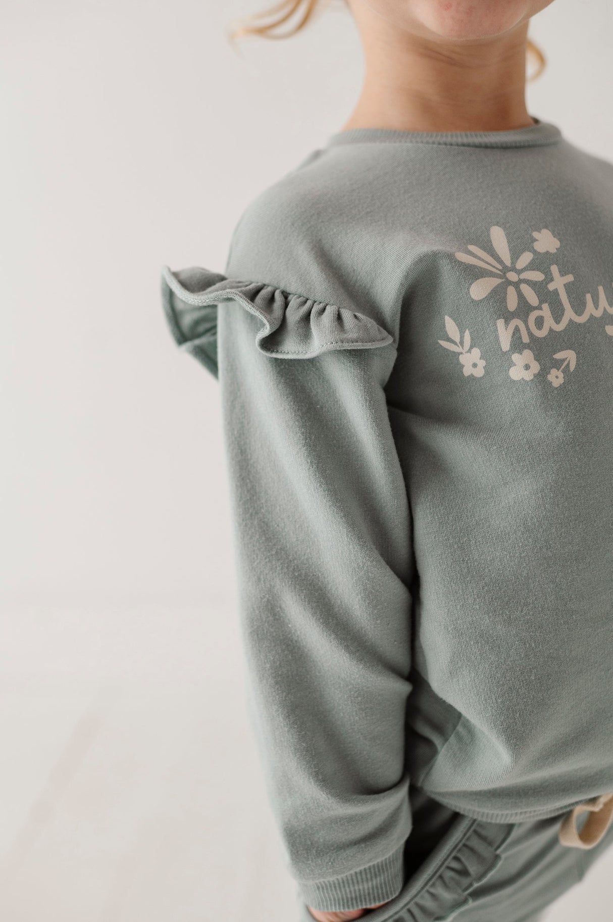 Ruffle Sweatshirt - HoneyBug 