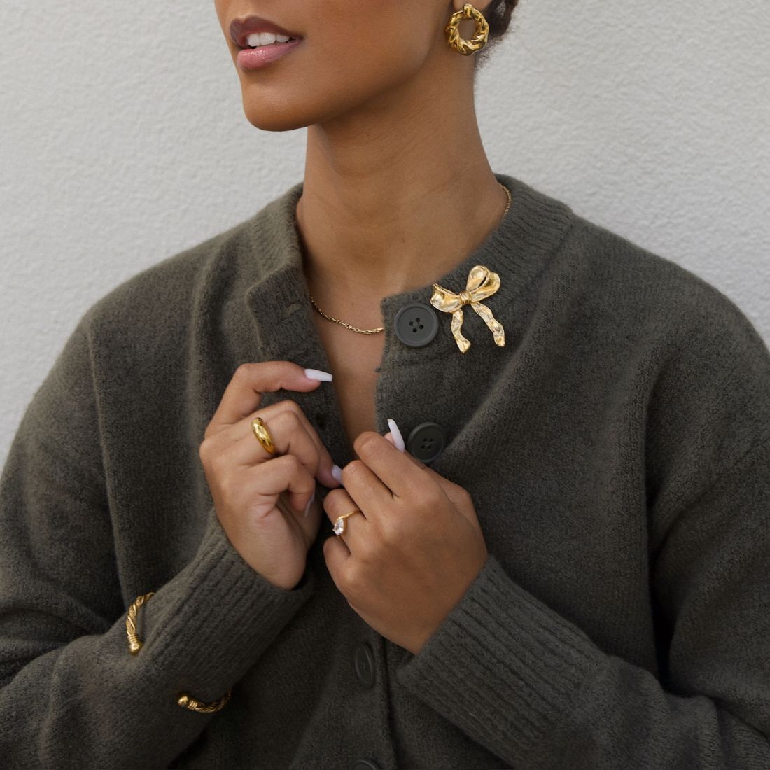 Colter Twist Knocker Earring - HoneyBug 