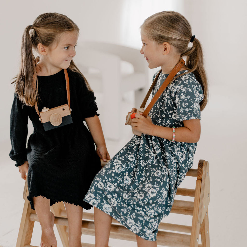 Wood & Leather Play Camera