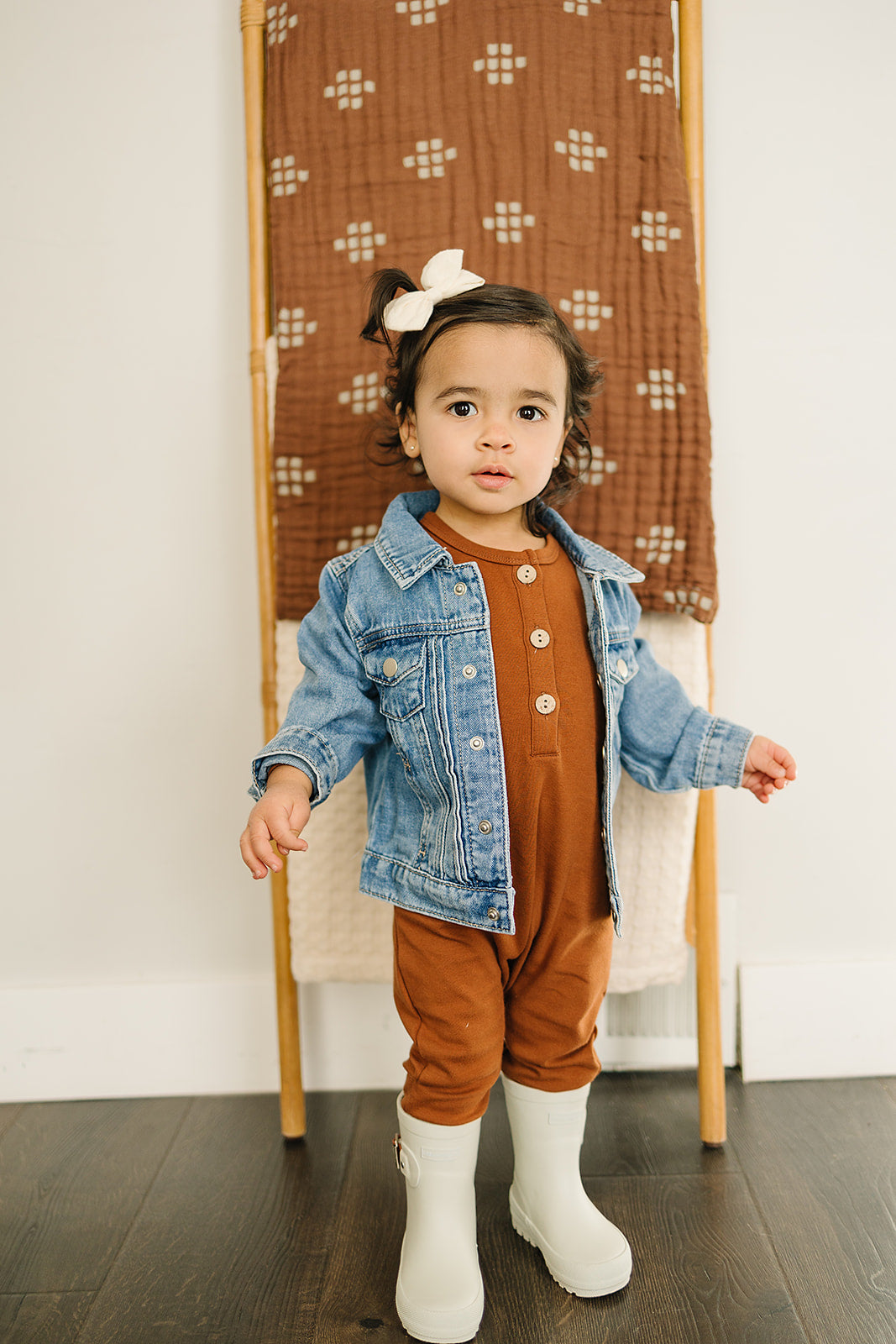 Chestnut Textiles Muslin Quilt - HoneyBug 