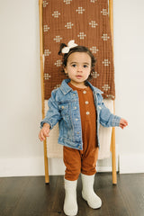 Chestnut Textiles Muslin Quilt - HoneyBug 