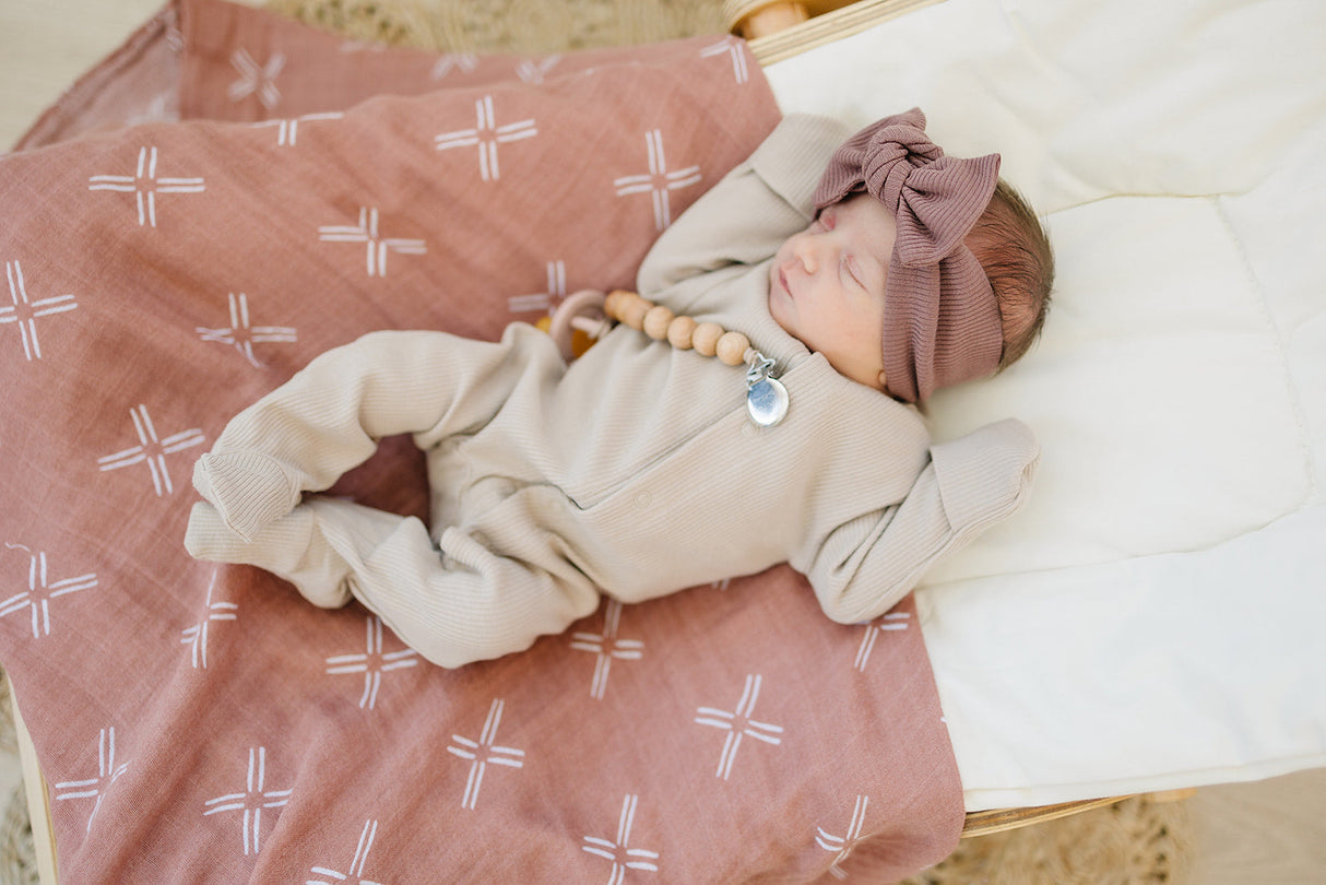 Just Peachy Muslin Swaddle Blanket - HoneyBug 