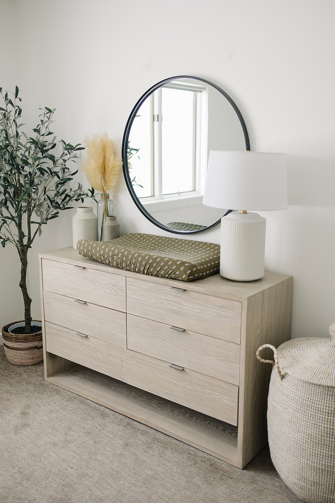 Olive Strokes Muslin Changing Pad Cover - HoneyBug 