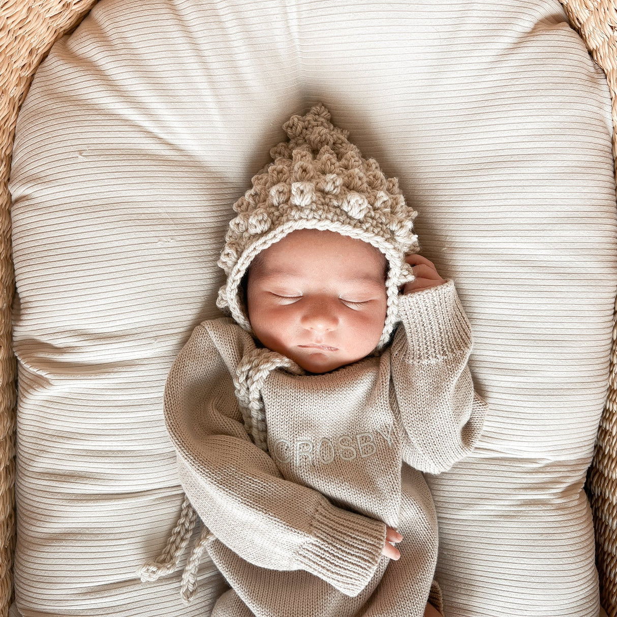 Oat Ribbed Baby Lounger Cover