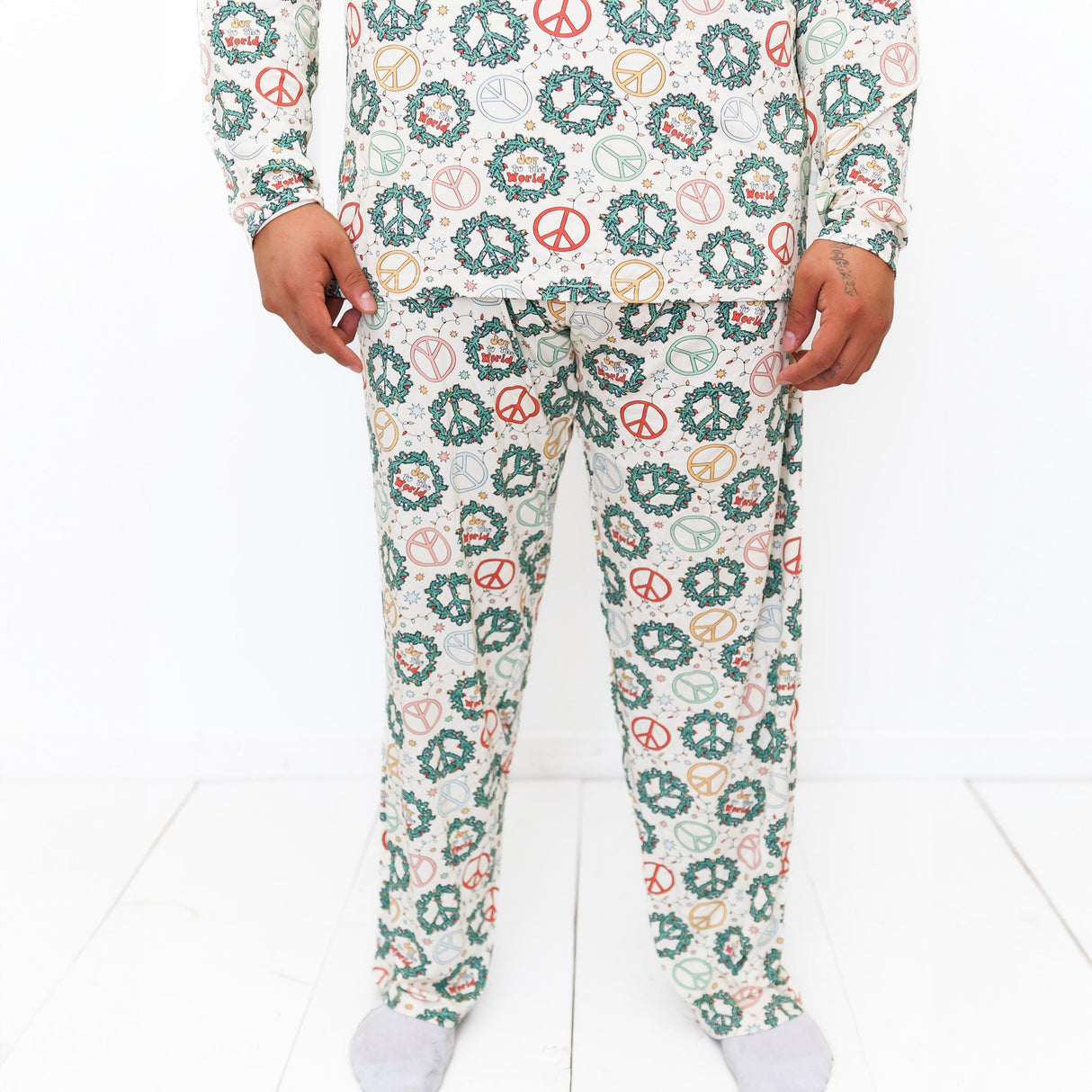 MEN'S PAJAMA SET- Christmas Peace - HoneyBug 