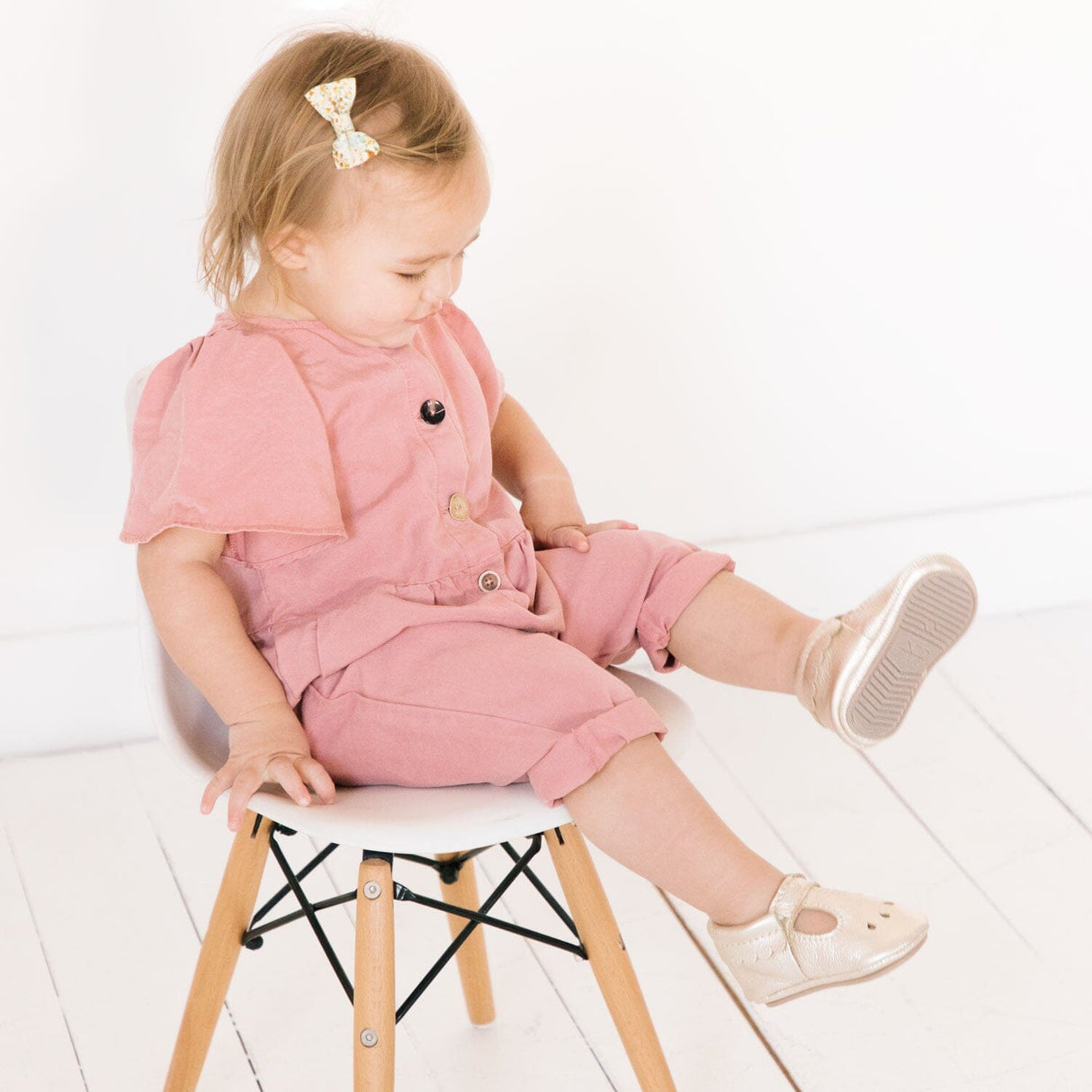 Platinum Mary Jane Baby Shoe - HoneyBug 