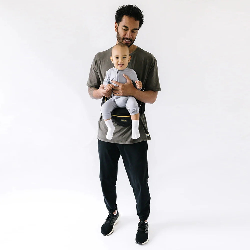The Tushbaby Hip Carrier - HoneyBug 