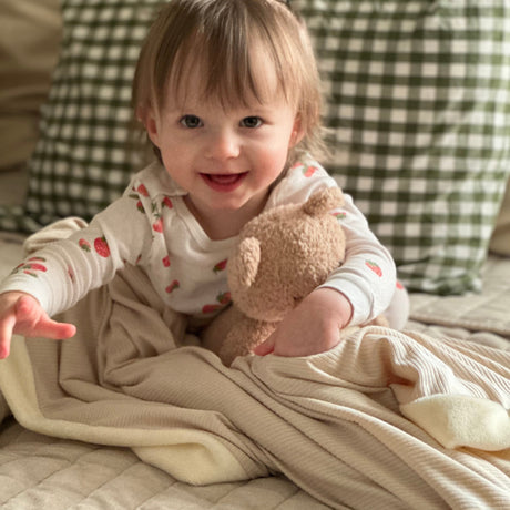 Oat Ribbed Toddler Blanket