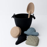 BLACKOUT & BOLT Silicone Beach Toy Set