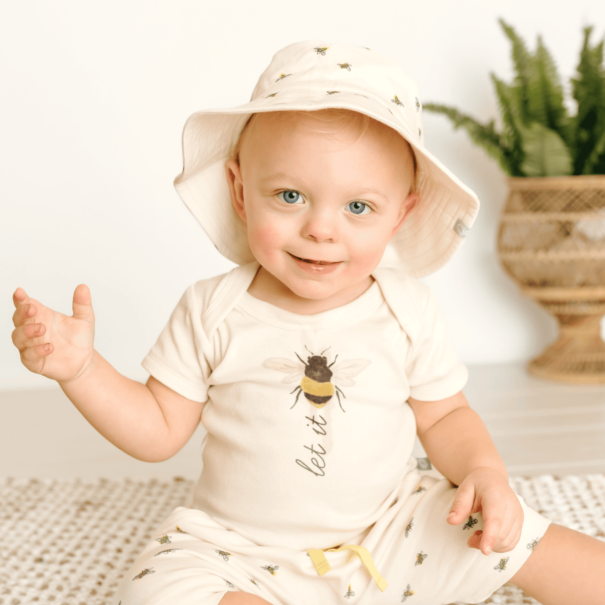 graphic bodysuit | let it bee - HoneyBug 