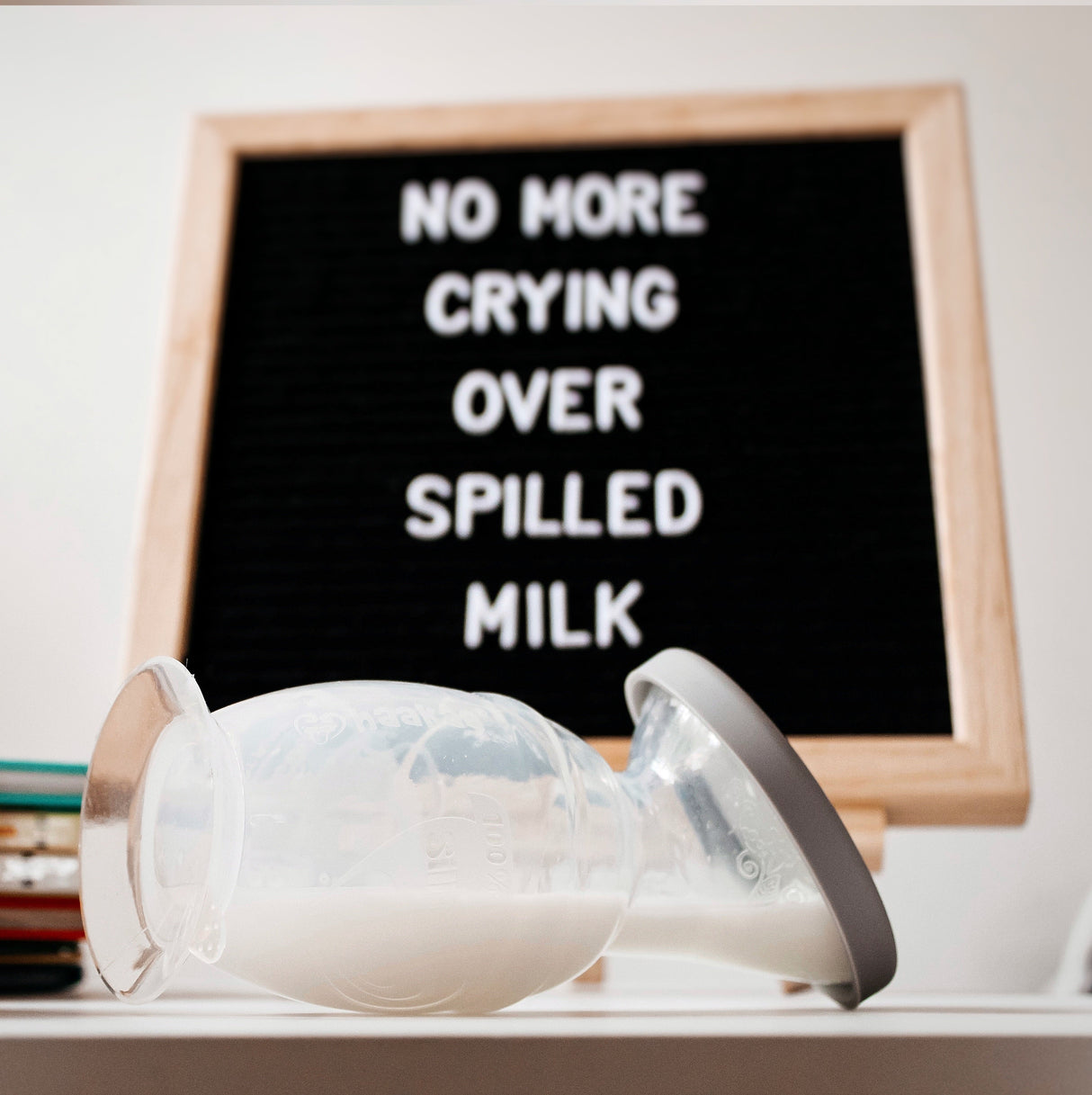 Haakaa Silicone Breast Pump Lid - Grey - HoneyBug 