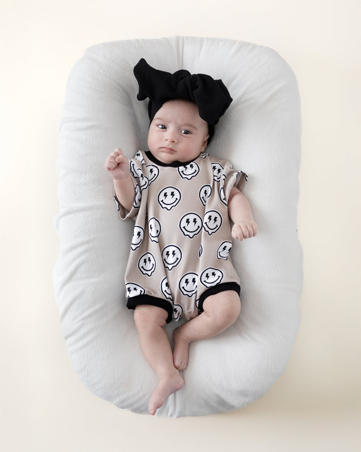 Short Sleeve Bubble Romper | Electric Drippy - HoneyBug 