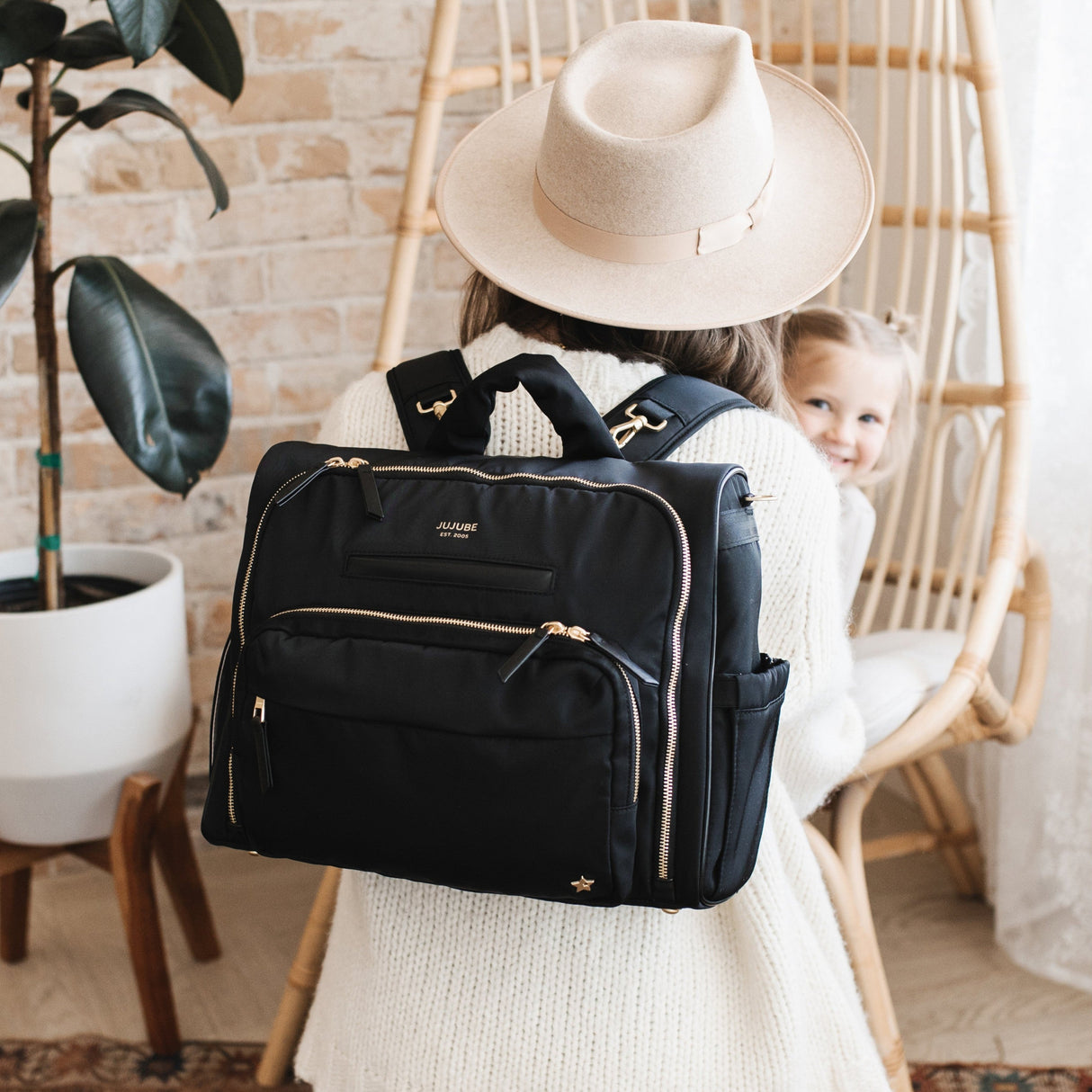 Satchel Black - HoneyBug 