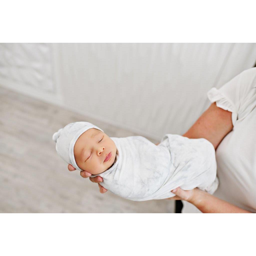 Snuggle Swaddle - Gray Marble - HoneyBug 