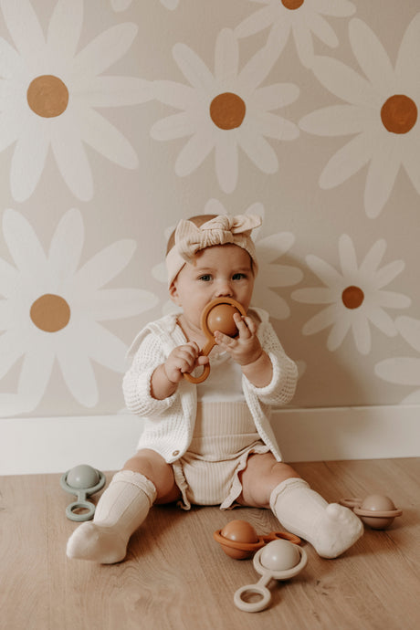 Rattle Toy  - Ora | Mustard - HoneyBug 