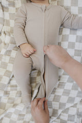 Oatmeal Organic Cotton Ribbed Zipper - HoneyBug 