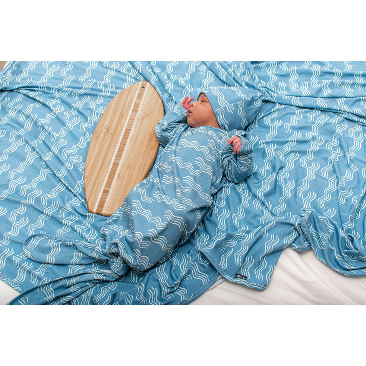 BAMBOO KNOTTED GOWN- Waves - HoneyBug 