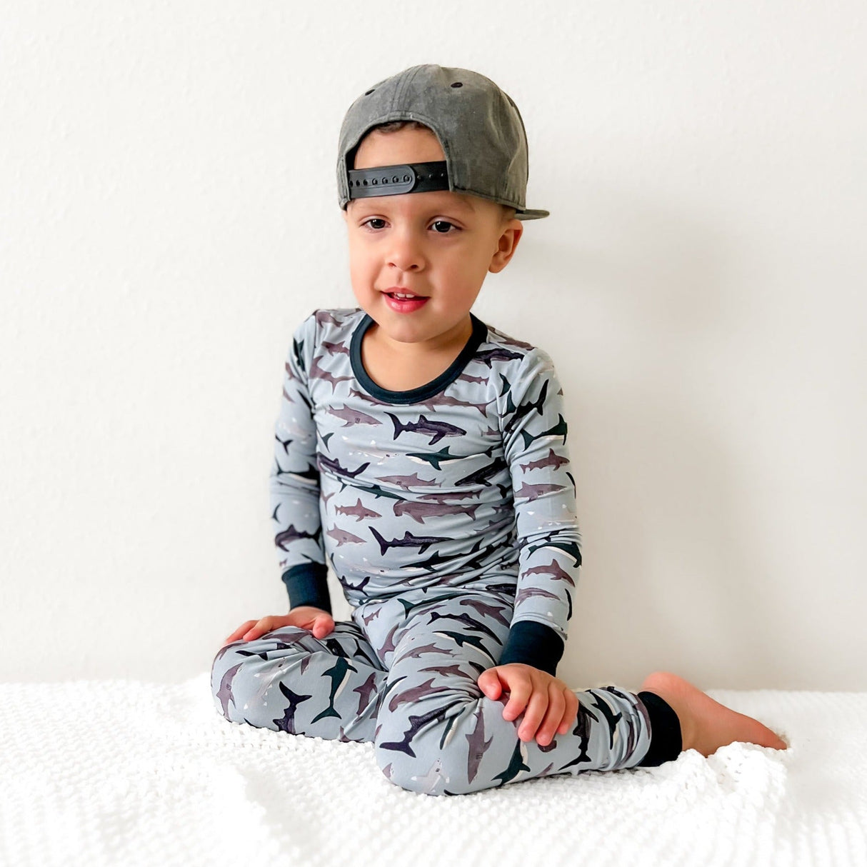 LONG SLEEVE 2 PIECE SETS- Sharks - HoneyBug 