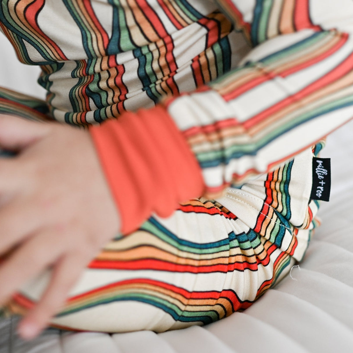 LONG SLEEVE 2 PIECE SETS- Retro Rainbow - HoneyBug 