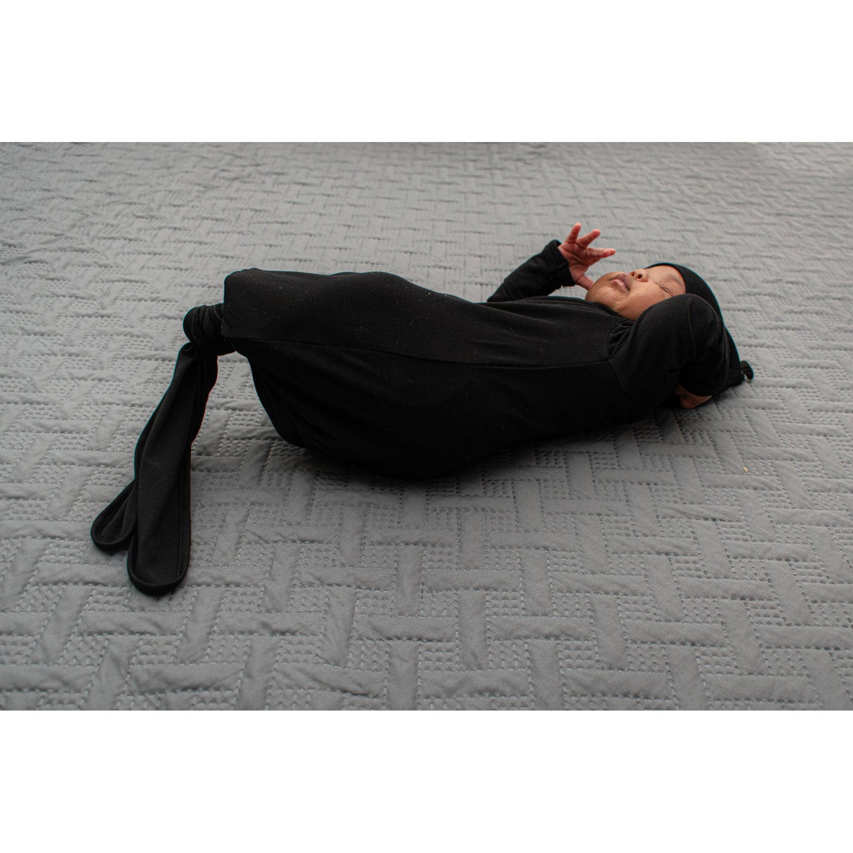 BAMBOO KNOTTED GOWN- Midnight Black - HoneyBug 