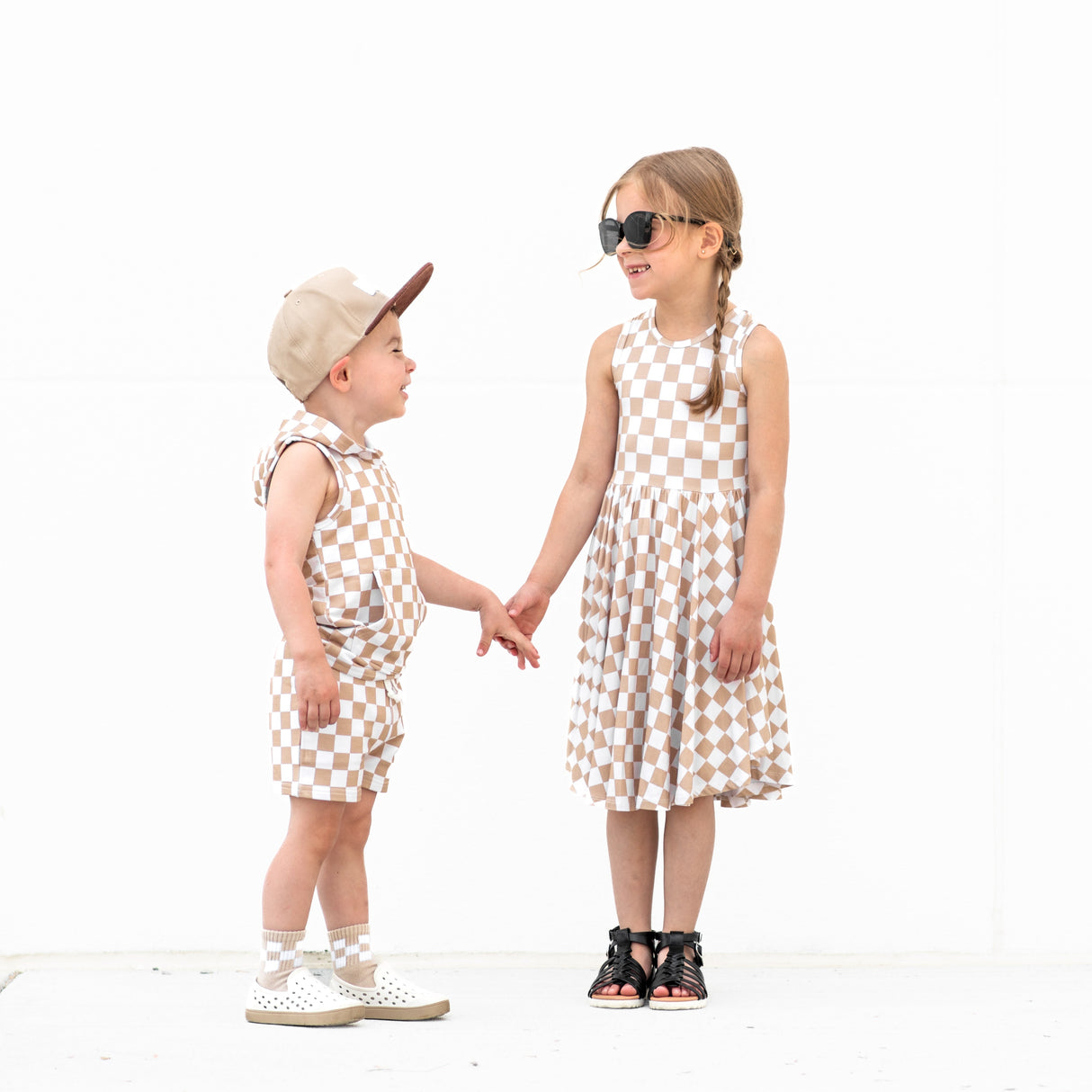 BAMBOO HOODIE TANK- Tan Check - HoneyBug 