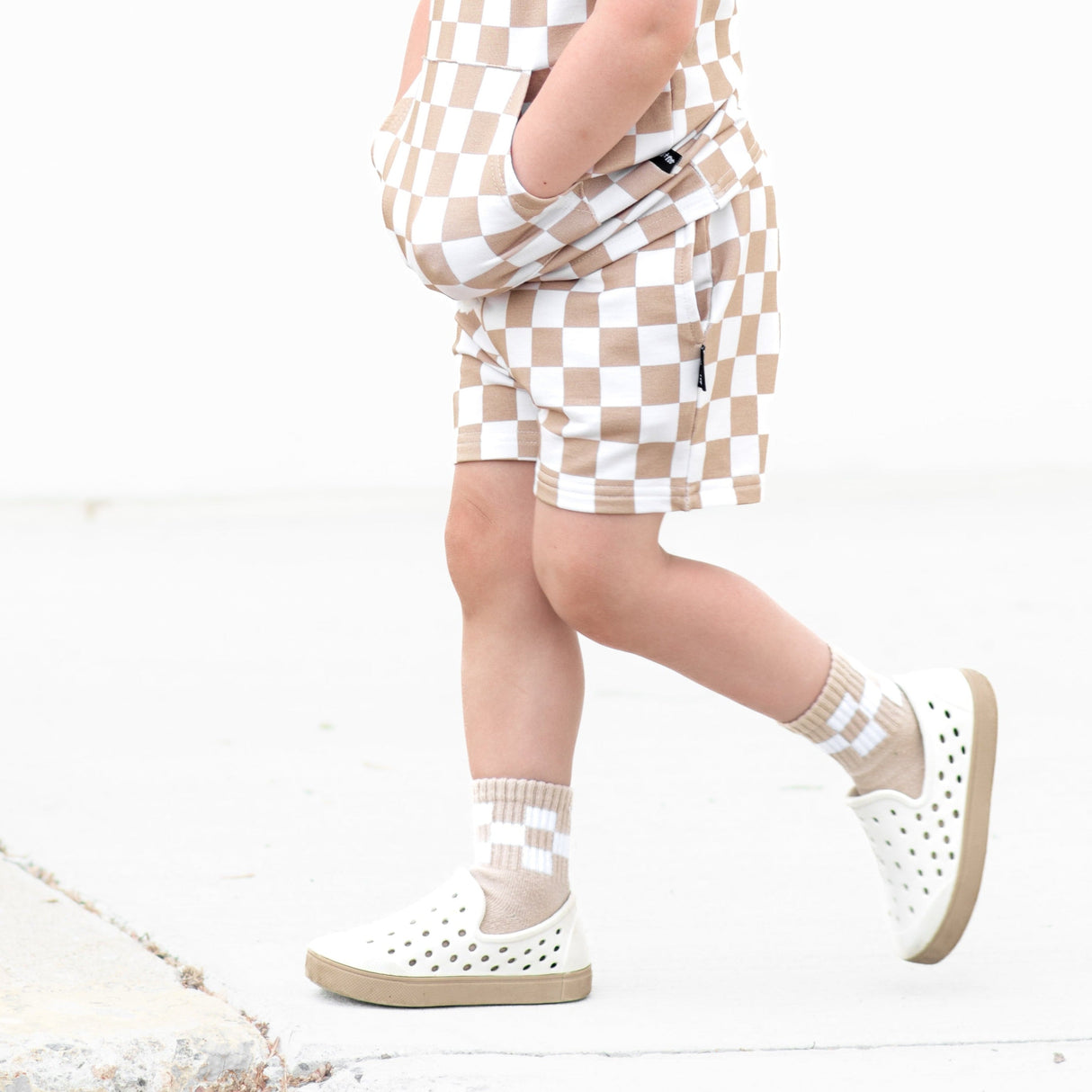 BAMBOO JOGGER SHORTS- Tan Check - HoneyBug 