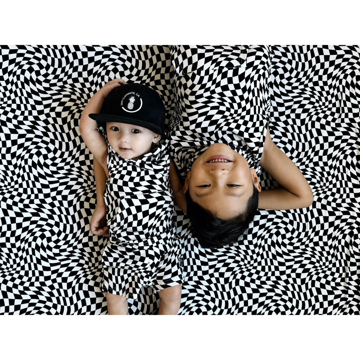 BAMBOO HOODIE TANK- Black Dizzy Check - HoneyBug 