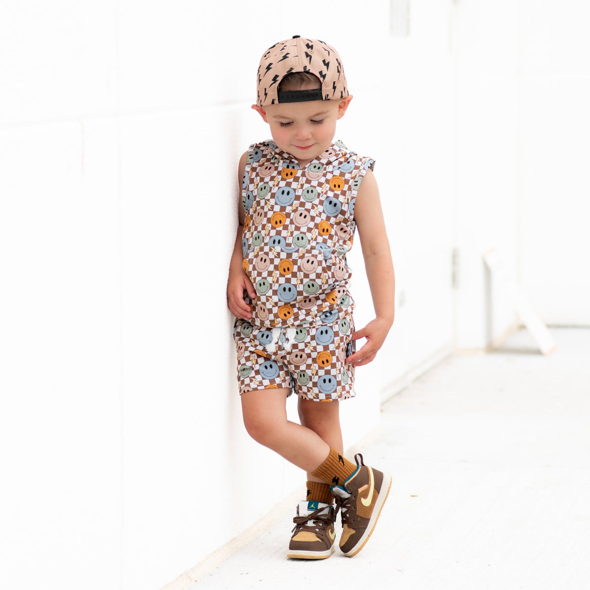 BAMBOO JOGGER SHORTS- Beige Happy Smiles - HoneyBug 