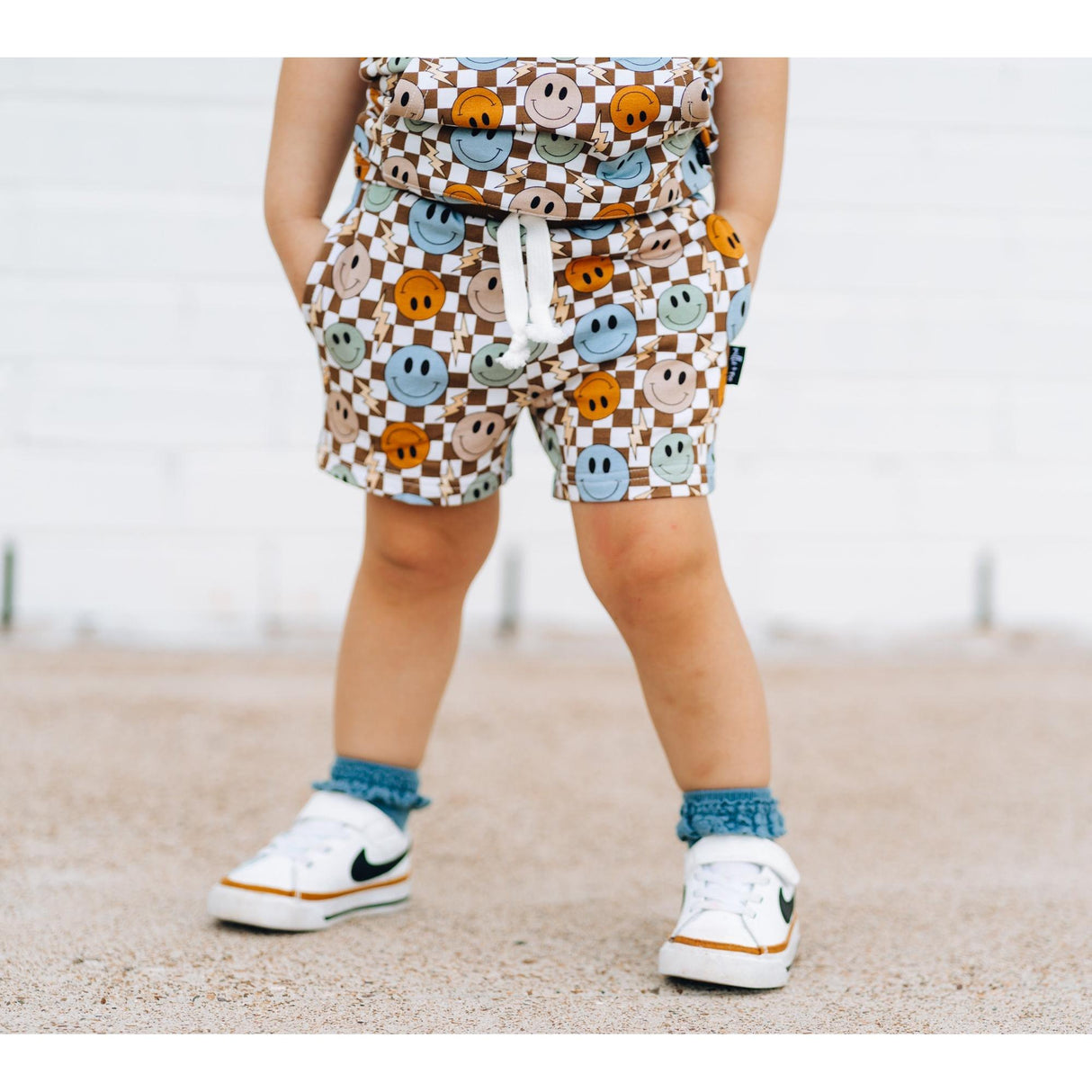 BAMBOO JOGGER SHORTS- Beige Happy Smiles - HoneyBug 