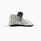 Power Play Knotted Bow Baby Shoe - HoneyBug 