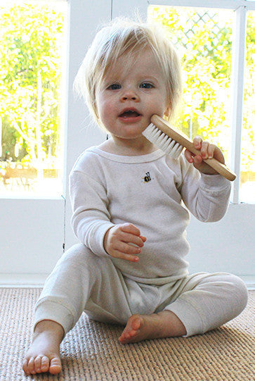 Haakaa Goats Wool Wooden Baby Hairbrush 1 pk - HoneyBug 
