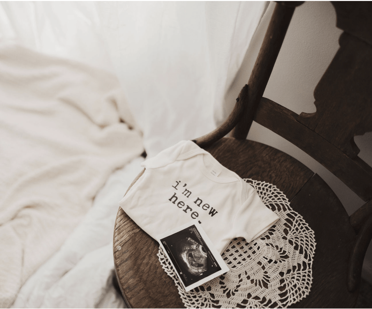 graphic bodysuit | i'm new here - HoneyBug 