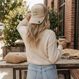 LUCKY MAMA ♡ printed trucker hat
