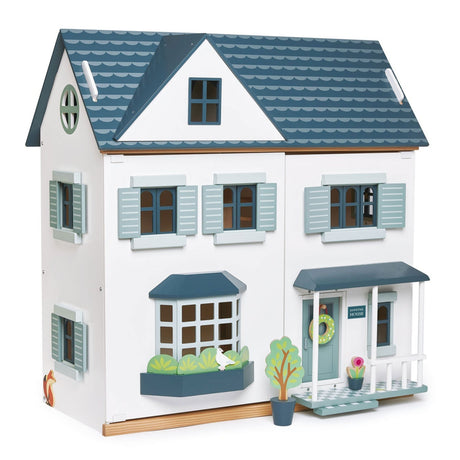 Dovetail House - HoneyBug 