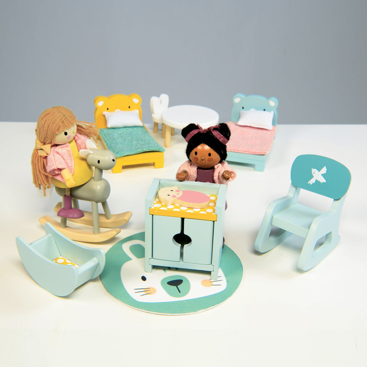Dolls House Childrens Room Furniture - HoneyBug 