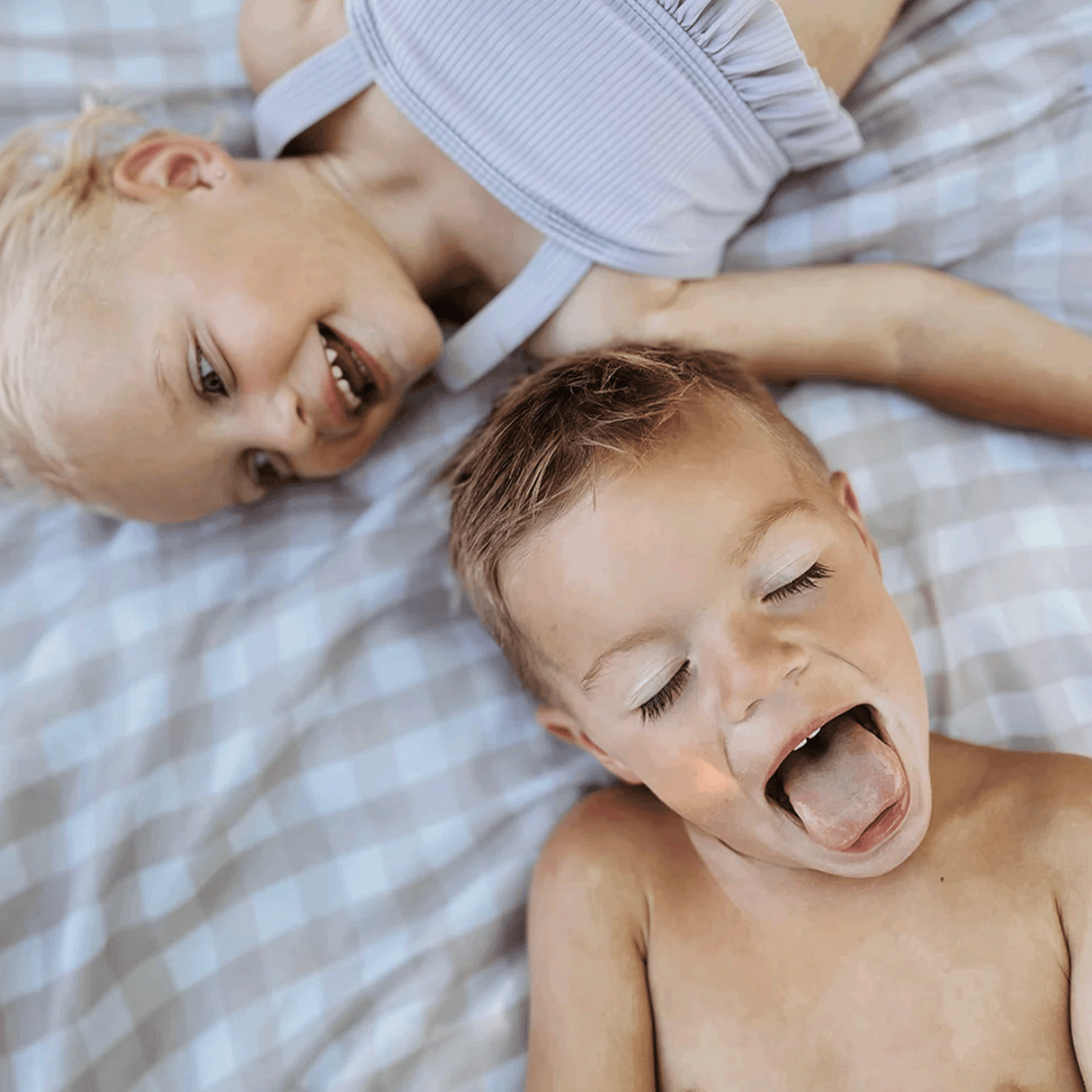 Outdoor Blanket - Beige Buffalo Check - HoneyBug 
