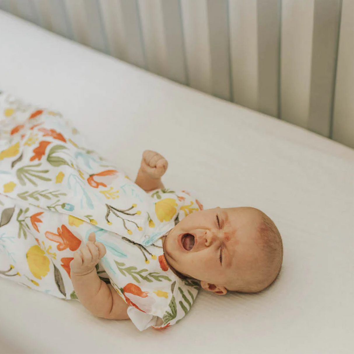 Cotton Muslin Crib Sheet - White - HoneyBug 