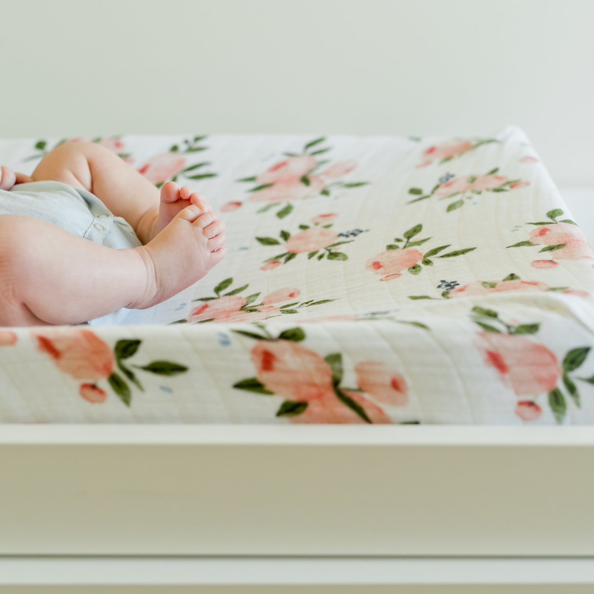 Cotton Muslin Changing Pad Cover - Watercolor Roses - HoneyBug 