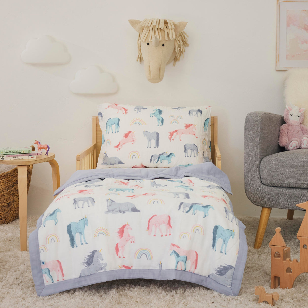 Cotton Muslin Toddler Comforter - Unicorns - HoneyBug 