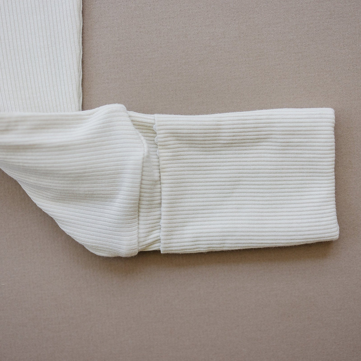 Cream Ribbed Bamboo Zipper - HoneyBug 