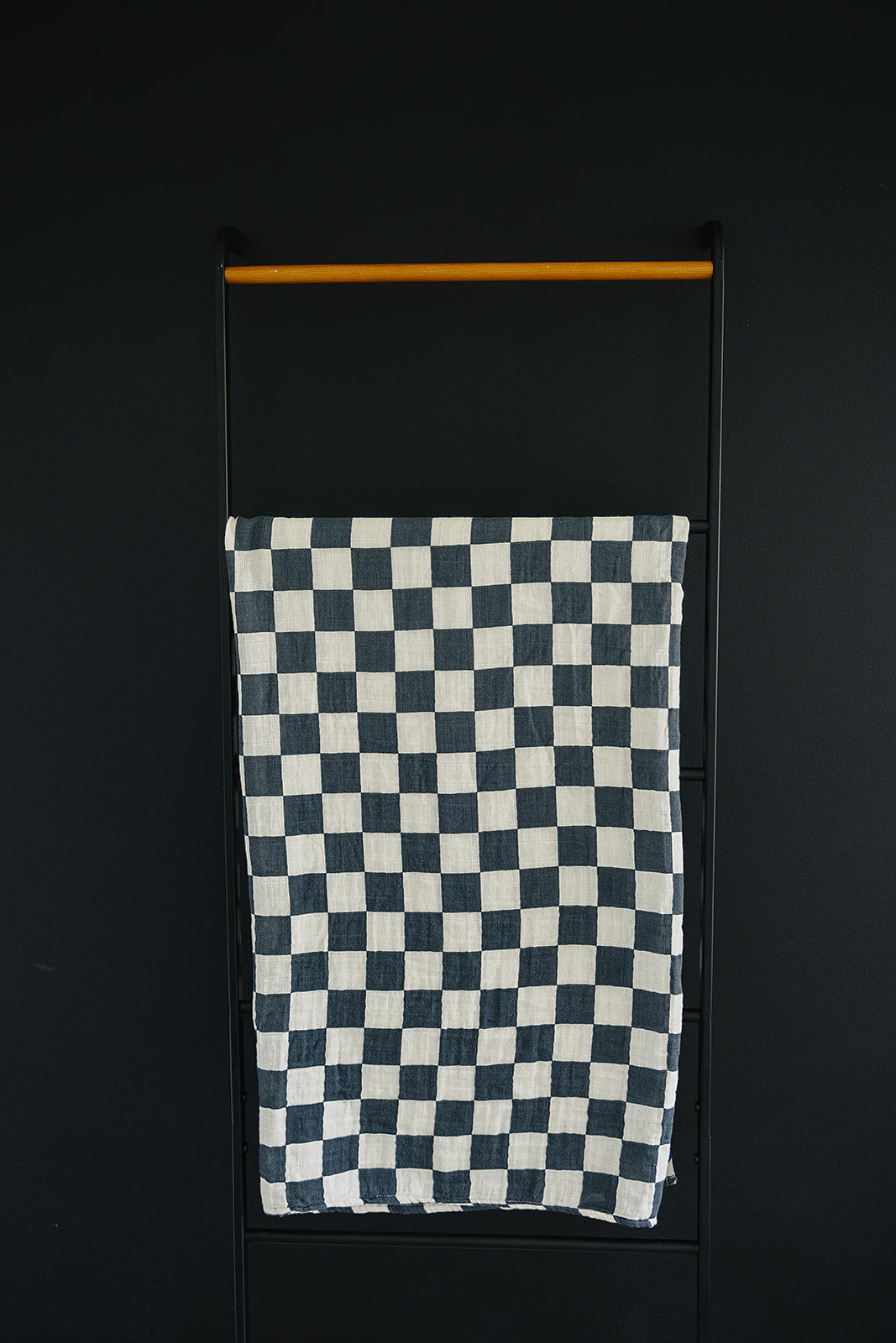Charcoal Checkered Muslin Swaddle Blanket - HoneyBug 