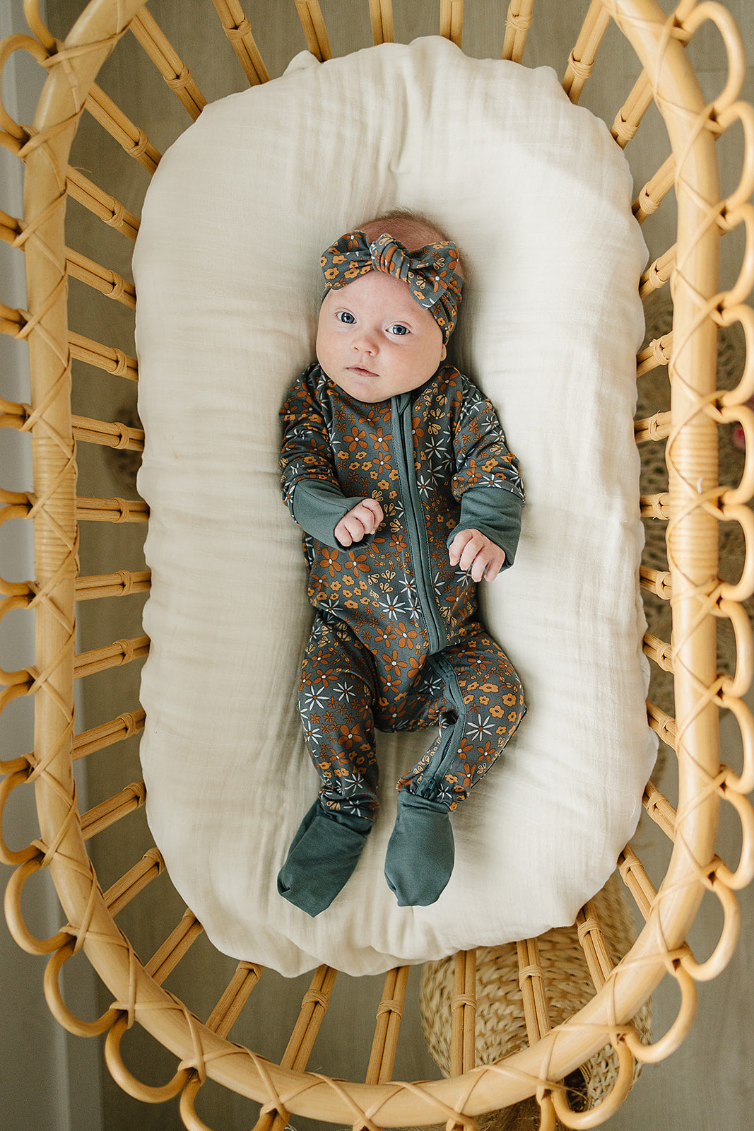 Navy Floral Bamboo Zipper - HoneyBug 