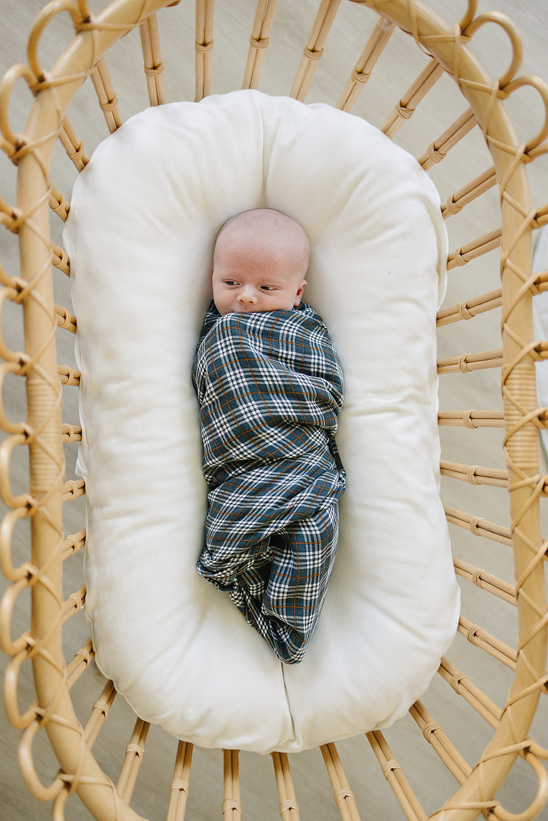 Navy Plaid Muslin Swaddle Blanket - HoneyBug 