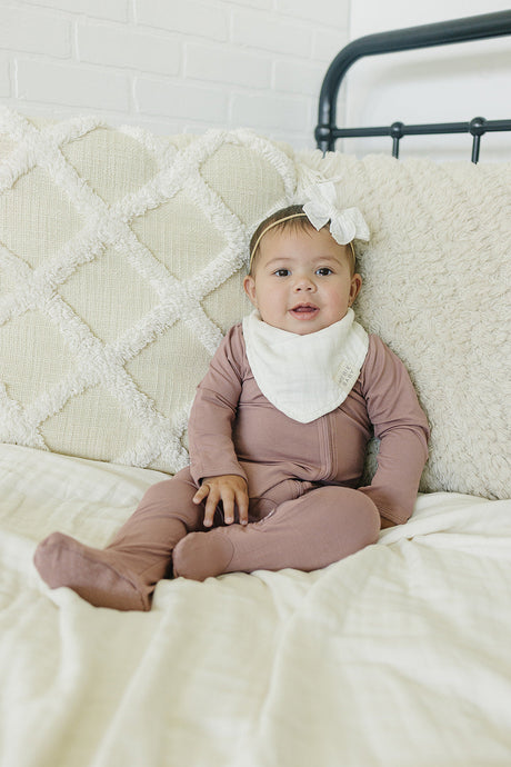 Cream Muslin Bib - HoneyBug 