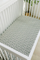 Light Green Daisy Bamboo Stretch Crib Sheet - HoneyBug 