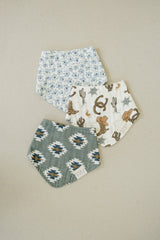 Blue Blossom Classic Muslin Bib - HoneyBug 