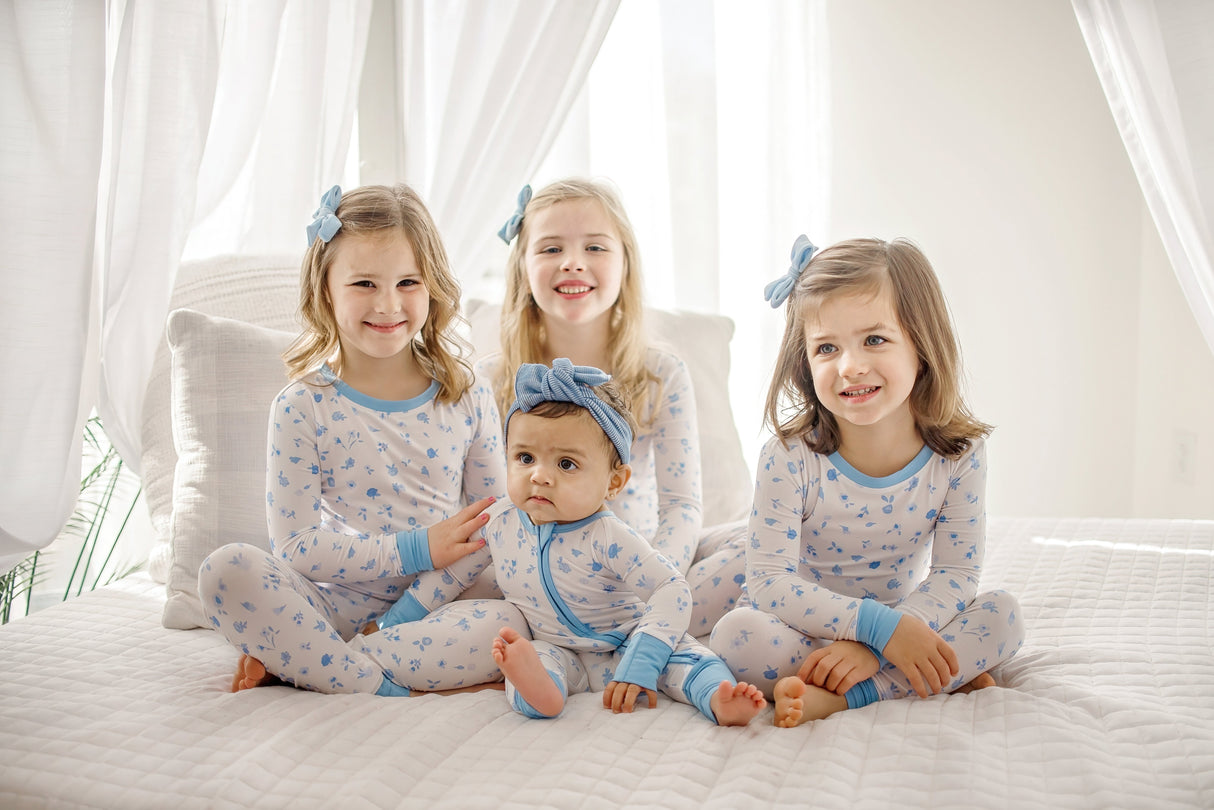 Ditsy Blue Floral Zippy - HoneyBug 