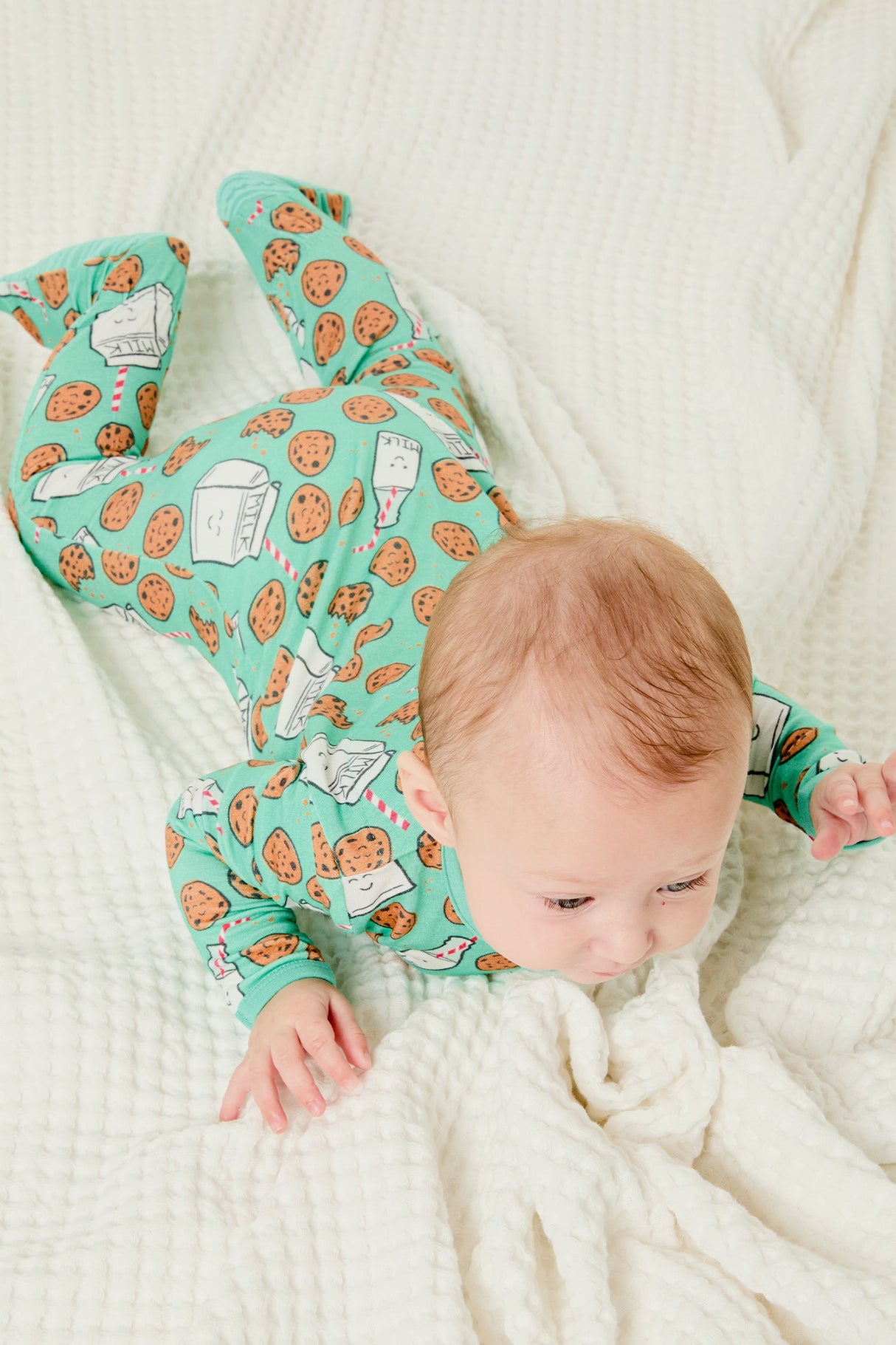 Soft & Stretchy Zipper Footie - Milk and Cookies - HoneyBug 