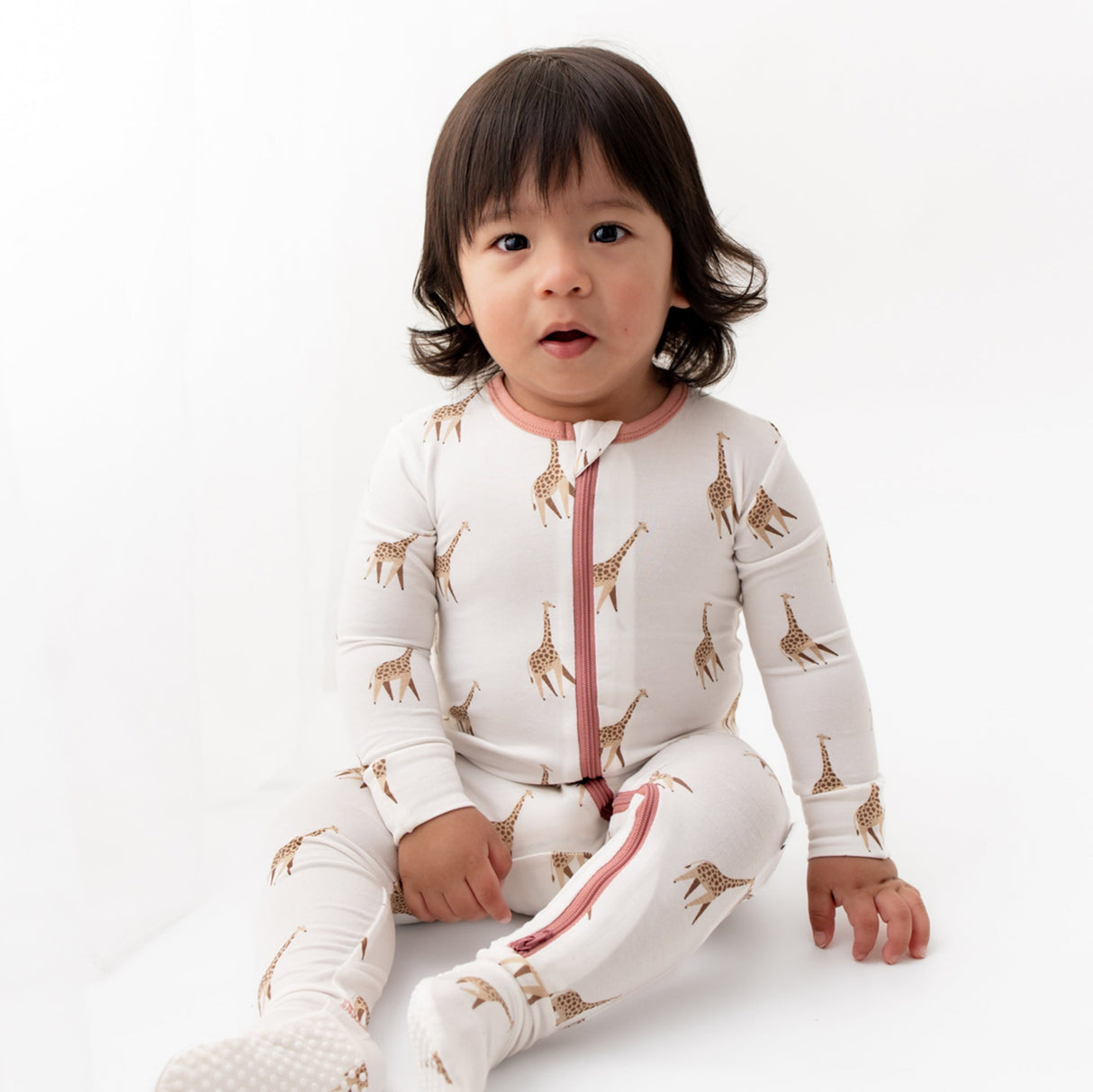 Giraffe Zippered Footie - HoneyBug 