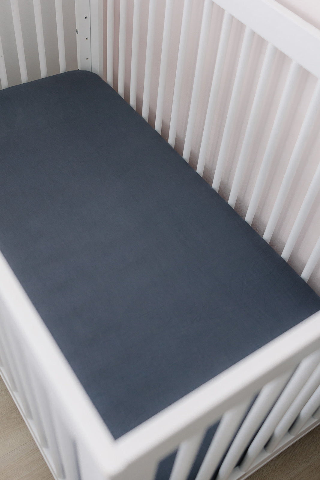 Charcoal Bamboo Stretch Crib Sheet - HoneyBug 